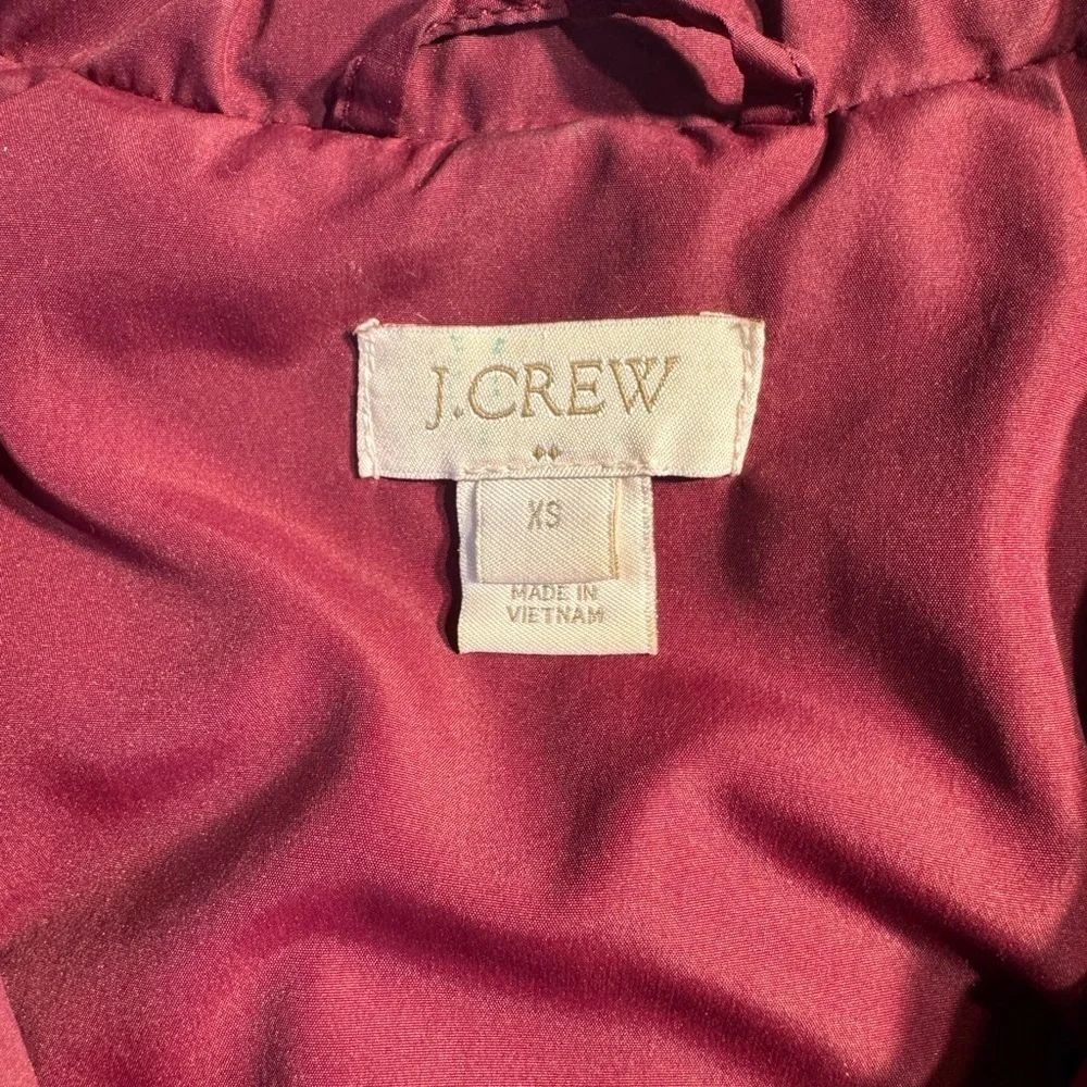 🔥 J.Crew Quilted Puffer Vest – XS – Burgundy/